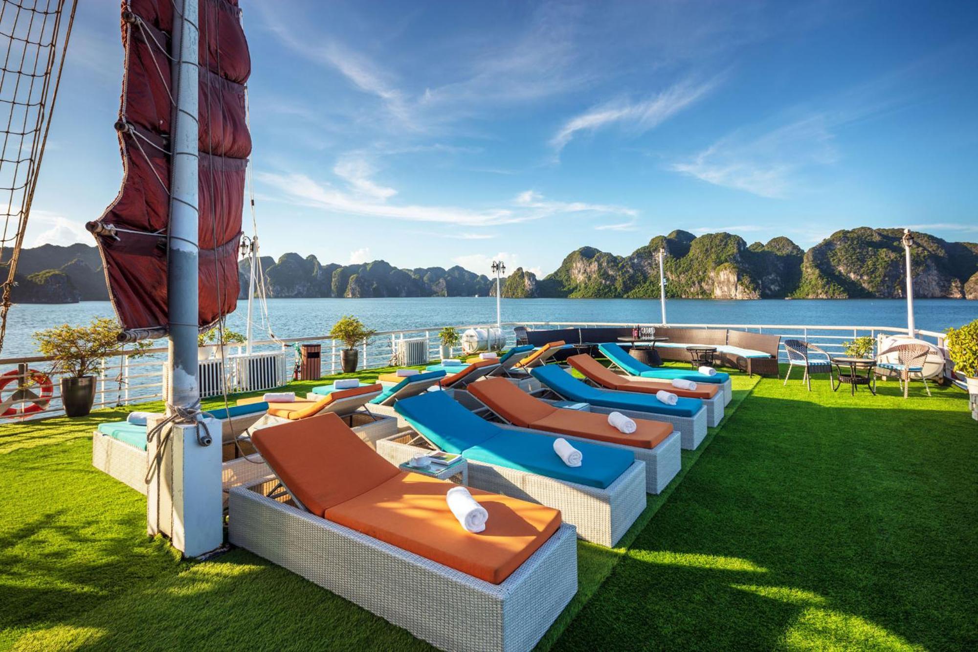 Hotel Le Journey Elegance Cruise à Hạ Long Extérieur photo