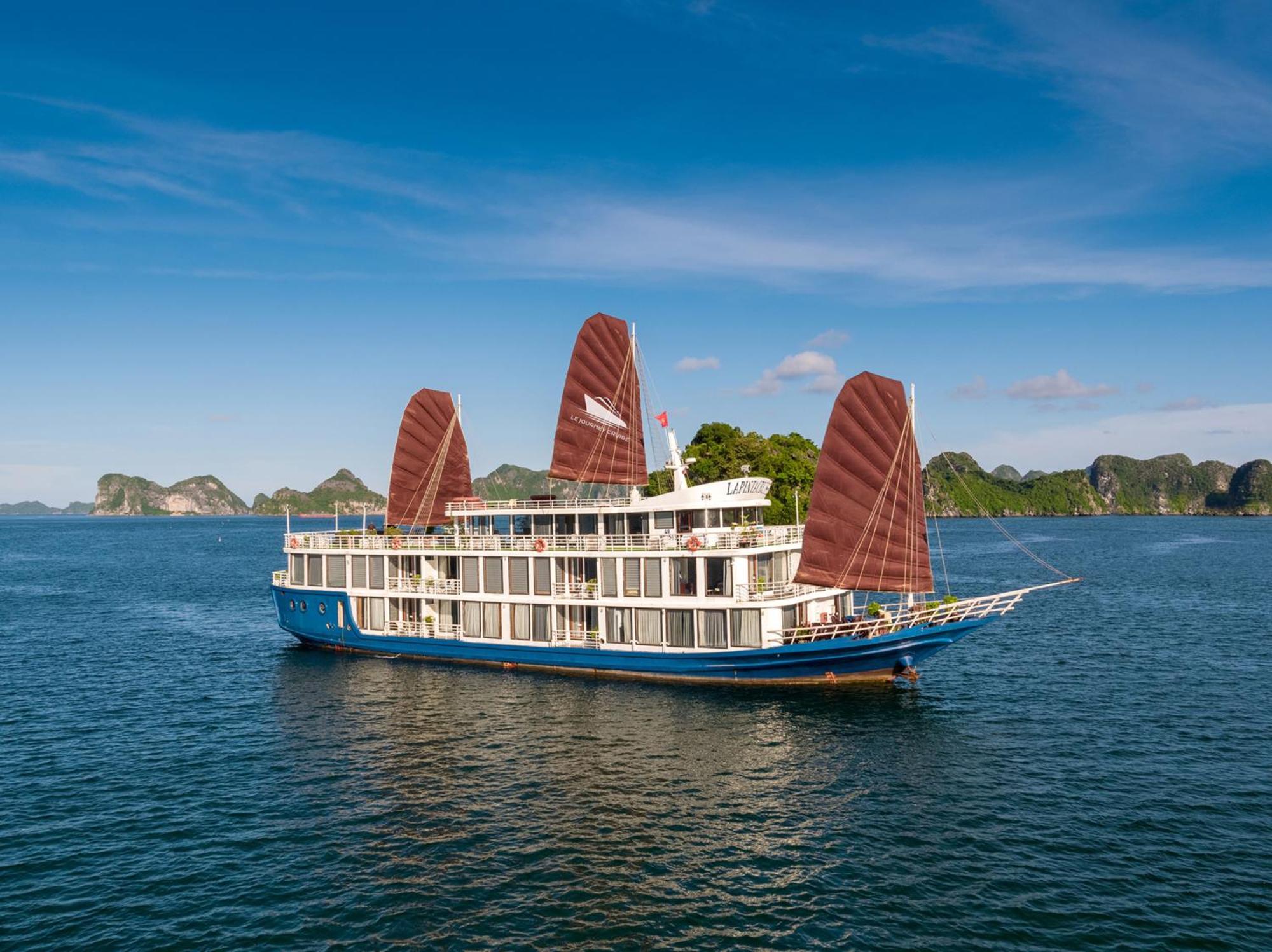 Hotel Le Journey Elegance Cruise à Hạ Long Extérieur photo