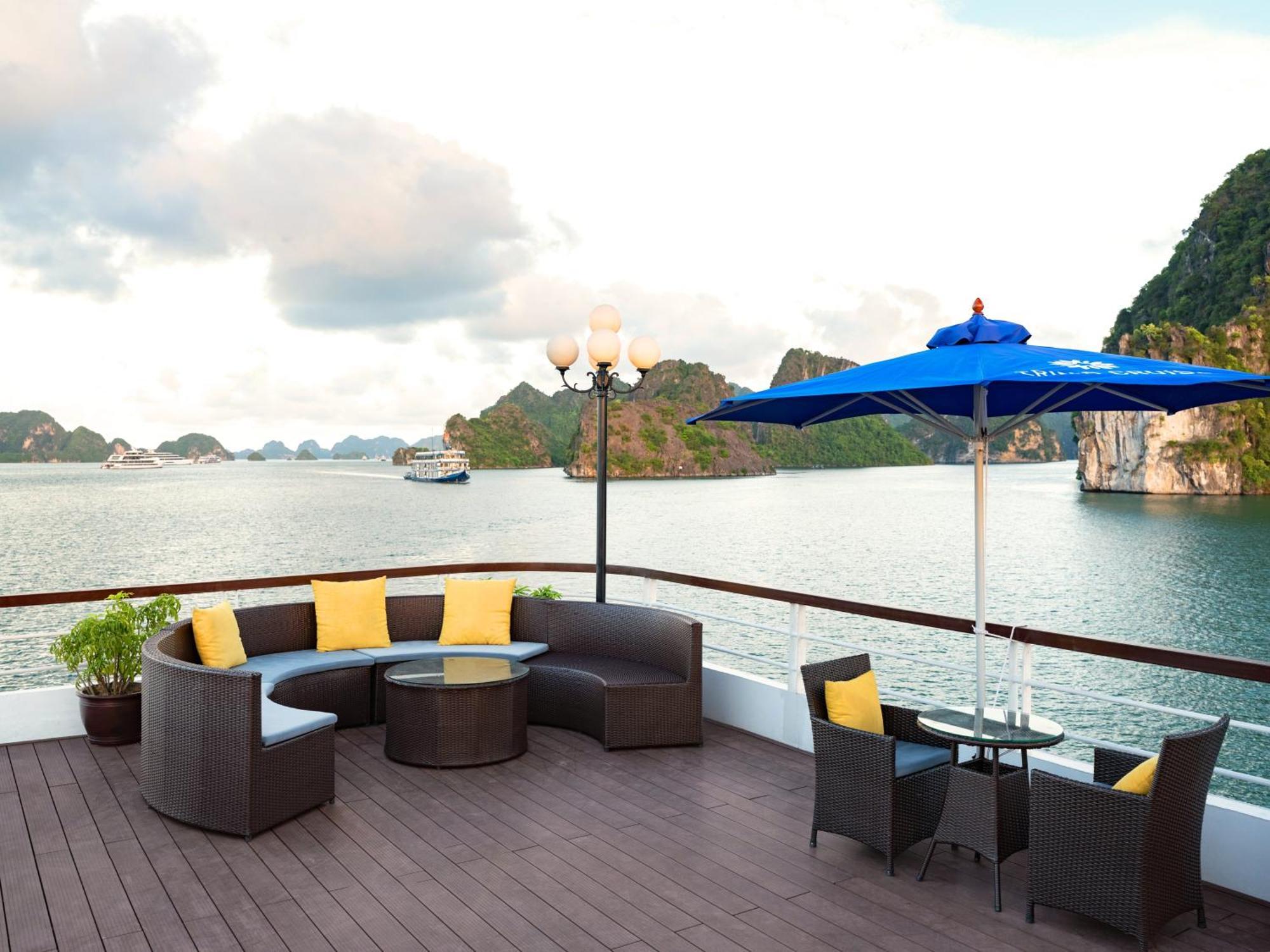 Hotel Le Journey Elegance Cruise à Hạ Long Extérieur photo